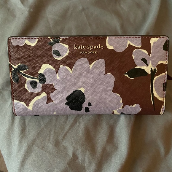 Kate Spade wallet - Picture 2 of 3